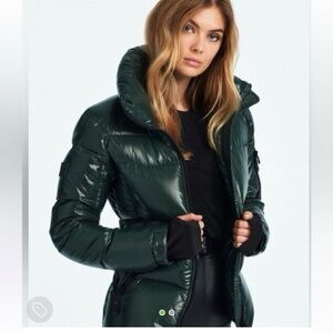SAM. Freestyle down jacket almost new for fall and winter xs green aspen and ski